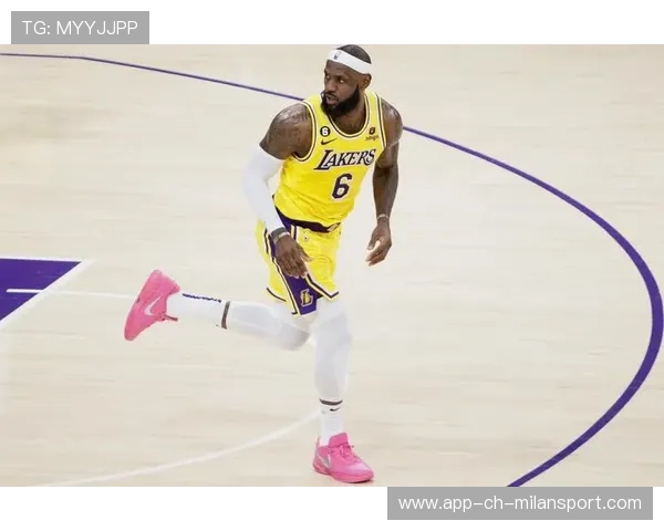 詹姆斯历史得分再突破,迈入生涯Top5!,詹姆斯历史总得分2021